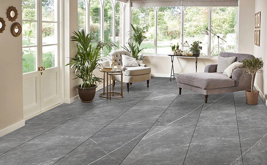 Traven Grey